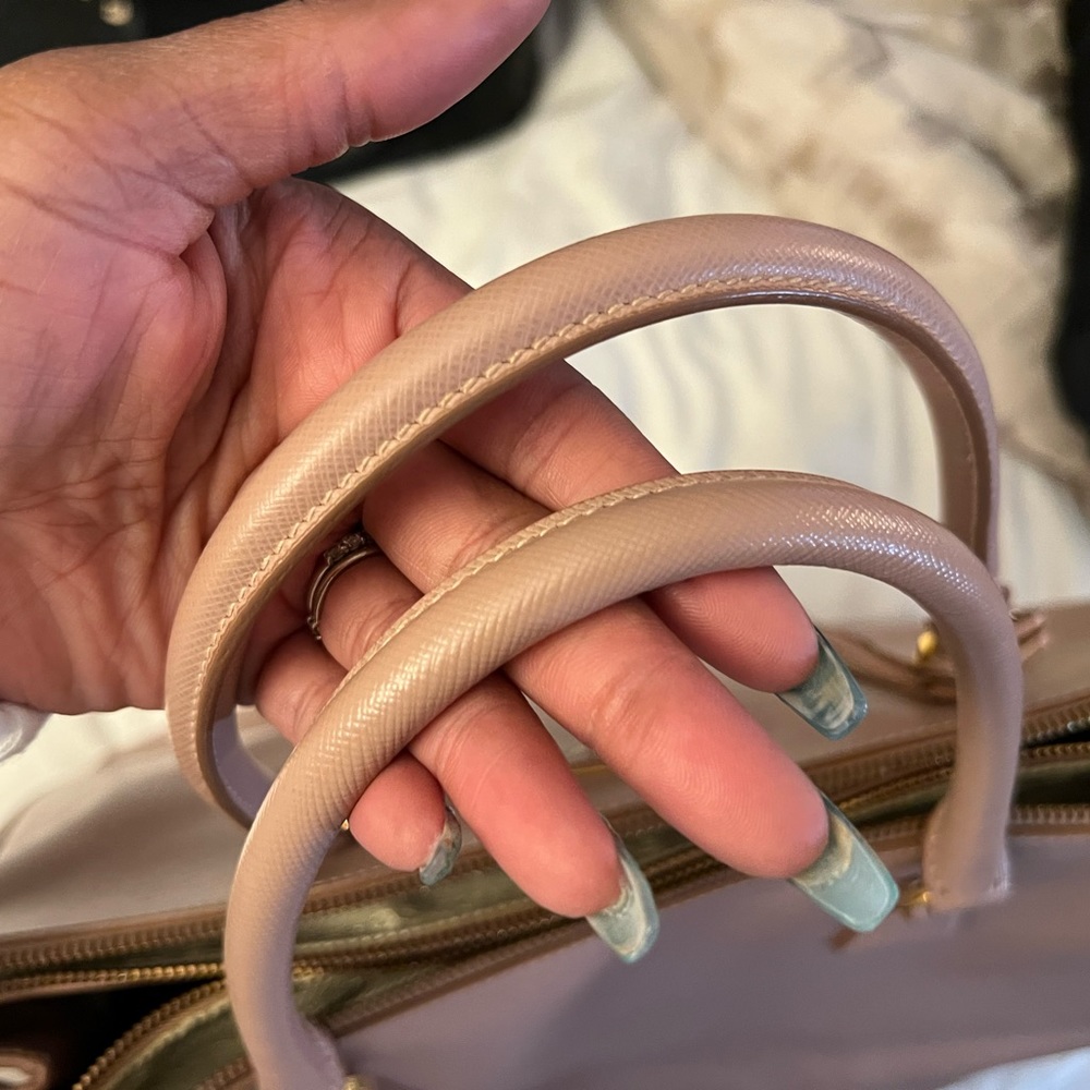 Prada Saffiano Nude Tote - Picture 4 of 7